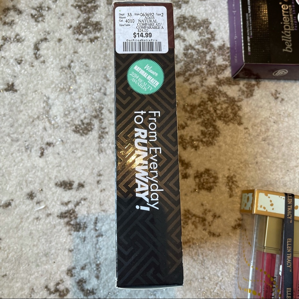 Makeup set - Picture 10 of 11